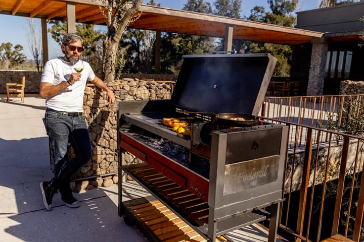 Tromen Federal Grill - Professional Photo