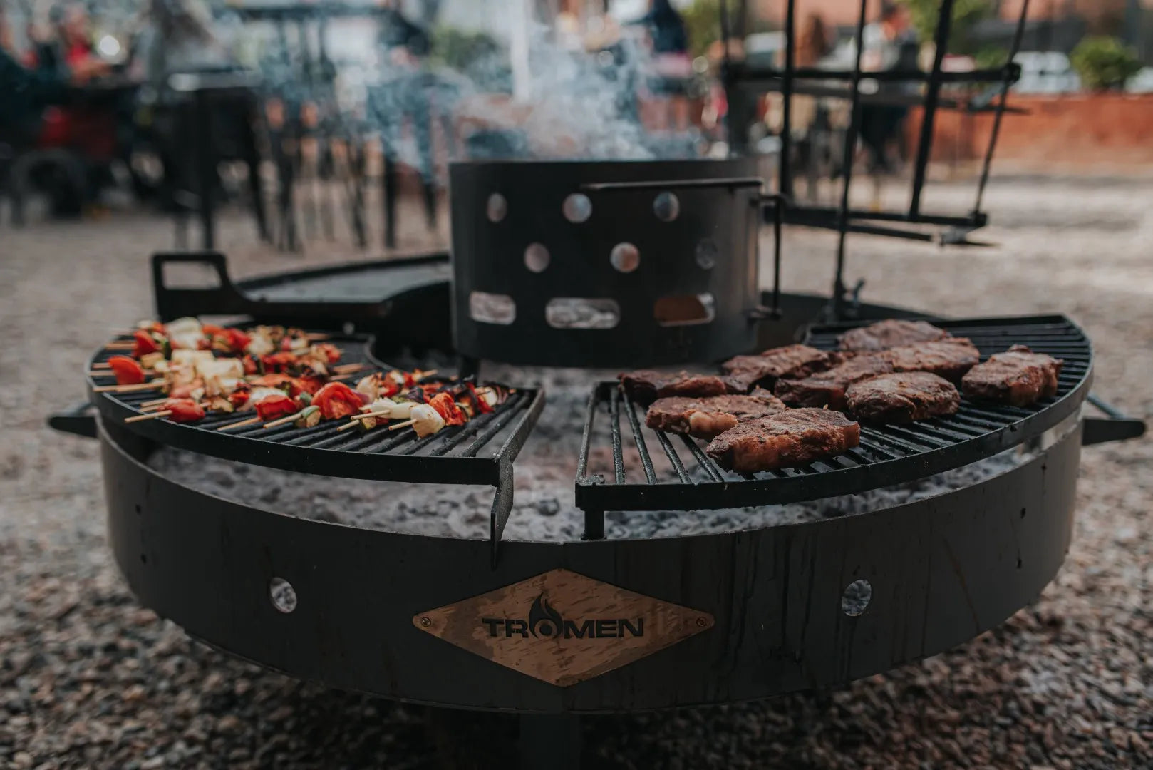 Tromen Mega Duomo Grill